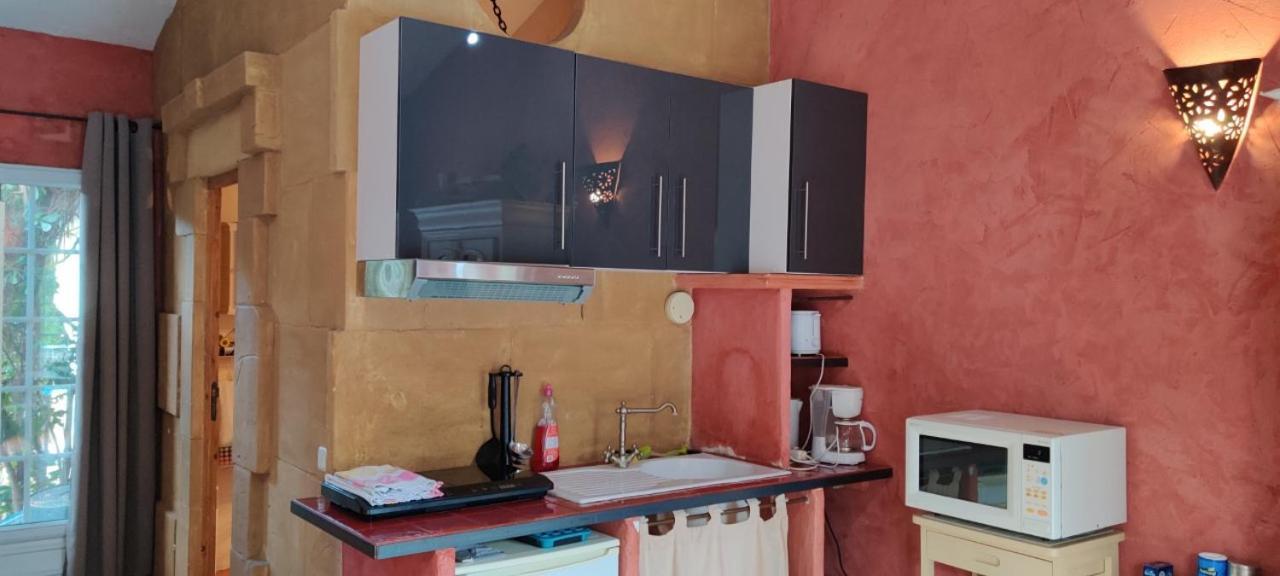 Holiday home Climatises Piscine Chauffee La Balancelle Saint-Remy-de-Provence